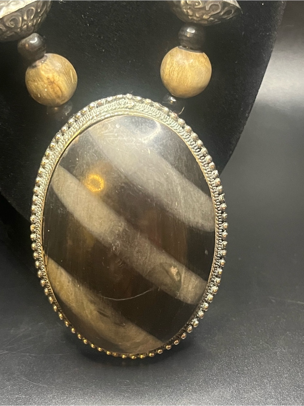 Artisan Genuine Horn Statement Necklace Large Oval Pendant Wood Silver Tone 20” - Picture 5 of 11